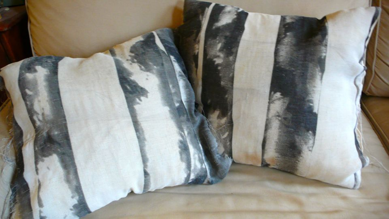 Illustration for article titled How To Ditch Your Boring Throw Pillows For Something Cooler